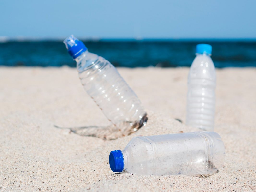 Plastik Su Şişelerini Tekrar Kullanmanın Sağlığınıza Zararları