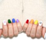 Akrilik Tırnak Normal Tırnaklarınıza ve Cildinize Zarar Verir mi?