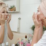 Yüzünüzde Asla Kullanmamanız Gereken 15 Şey