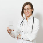 Suyun İdrara Dönüşmesi Ne Kadar Sürer ve İçildiğinde Nereye Gider?