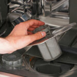 Bulaşık Makinesi Filtresi ve Gideri Nasıl Temizlenir? 🧼