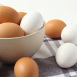 Yumurta Alerjisi: Belirtileri, Teşhisi ve Yönetimi