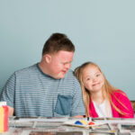 Otizmli Çocuğunuzun Çocuk Hizmetlerinden Yetişkin Hizmetlerine Geçişi