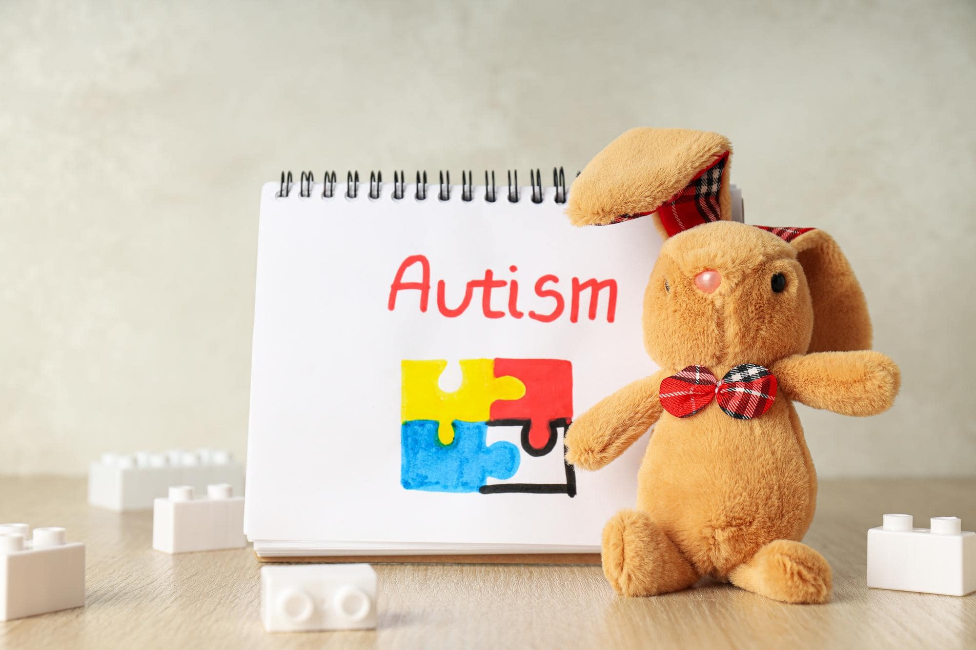 Yetişkinlerde Otizm Belirtileri