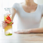 Evde Oral Rehidrasyon Sıvısı (ORS) Nasıl Hazırlanır? 8 Pratik Tarif