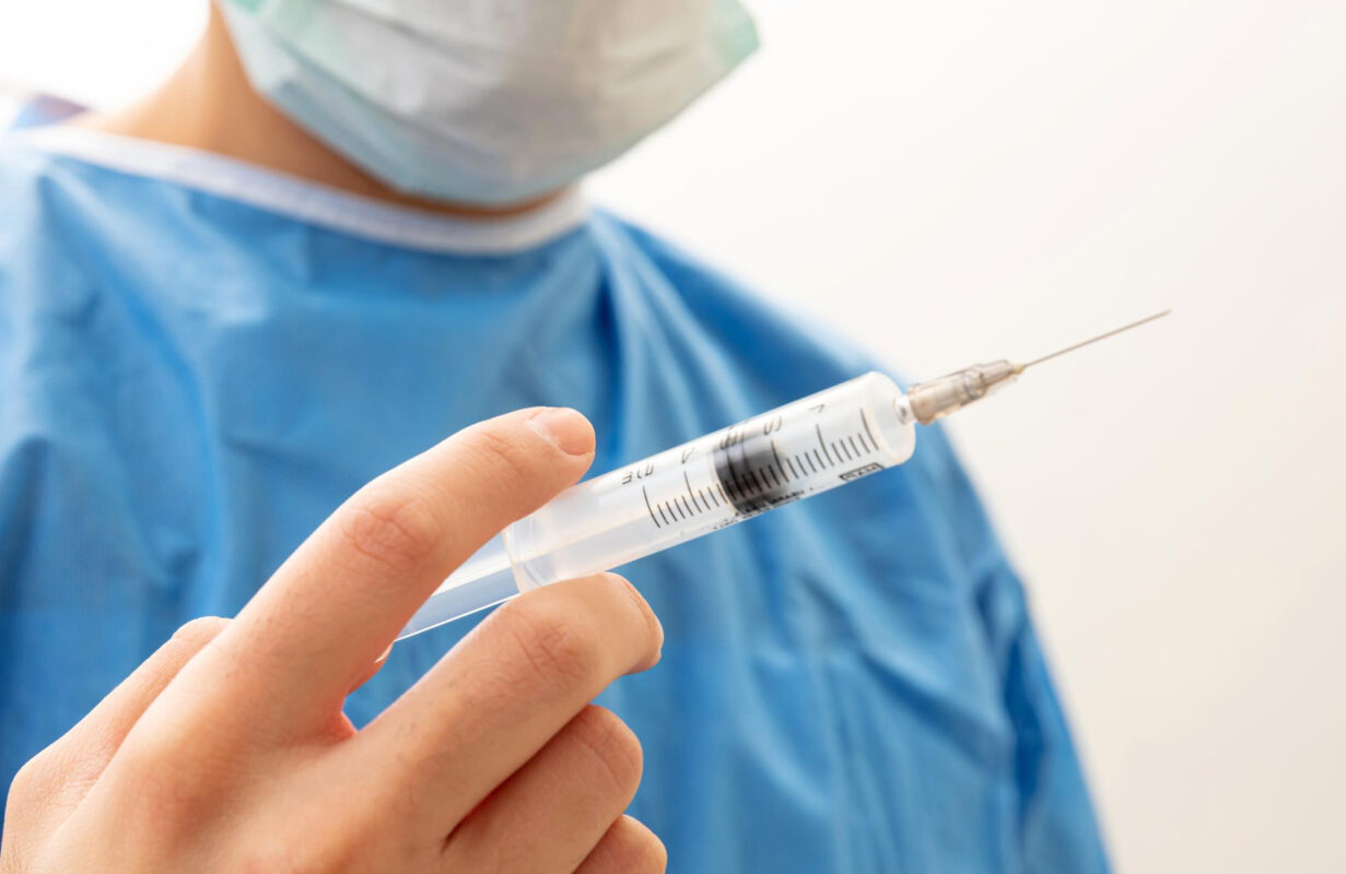 Lokal Anestezi Nedir? Uygulama, Avantaj ve Riskler