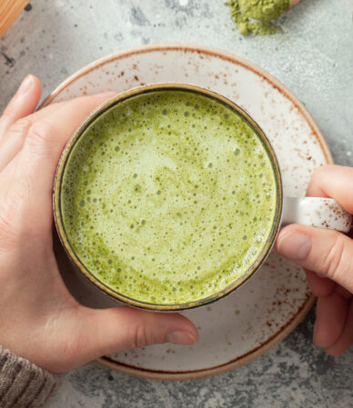 Matcha Çayı Nedir? Matcha Çayı Faydaları, Zararları, Yan Etkileri, Nasıl Yapılır ve Arıtma Suyu ile Doğru Hazırlama Rehberi
