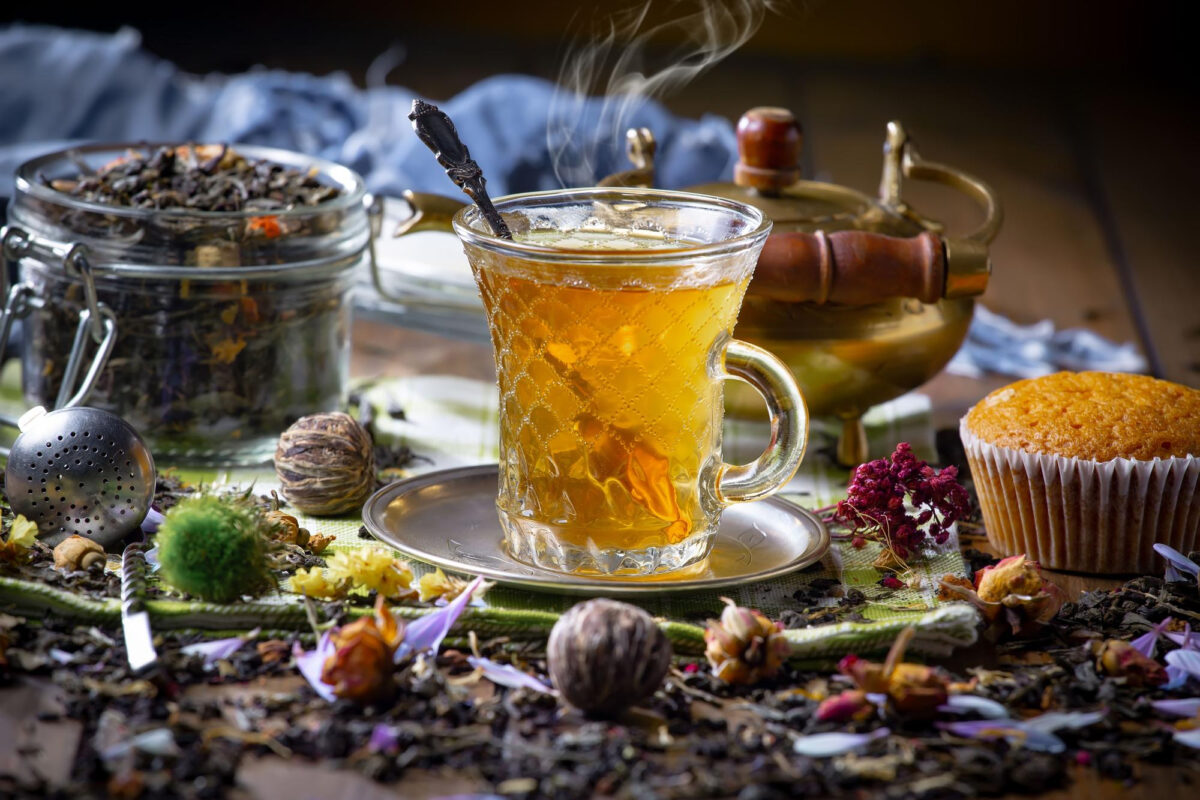 Atom Çayı Nedir? Faydaları, İçeriği ve Kullanımı